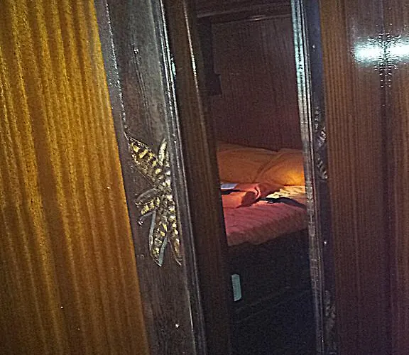 Bateau-hôtel Osman Aga *